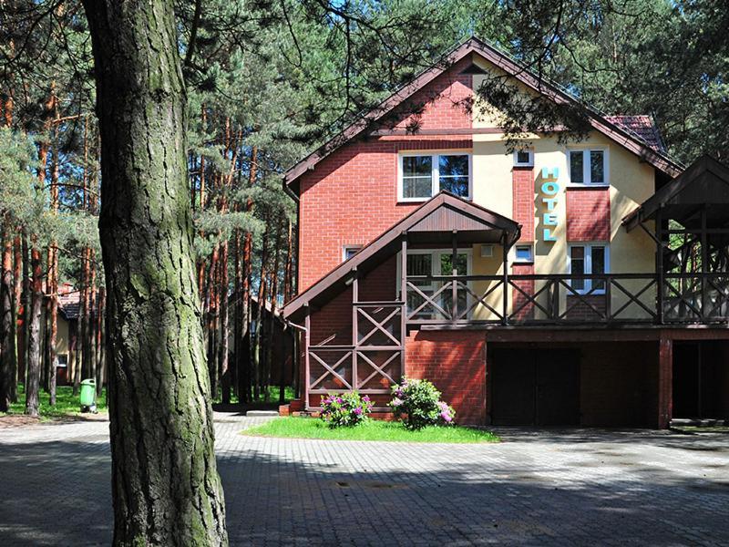 Wawrzkowizna Hotell Rząsawa Exteriör bild