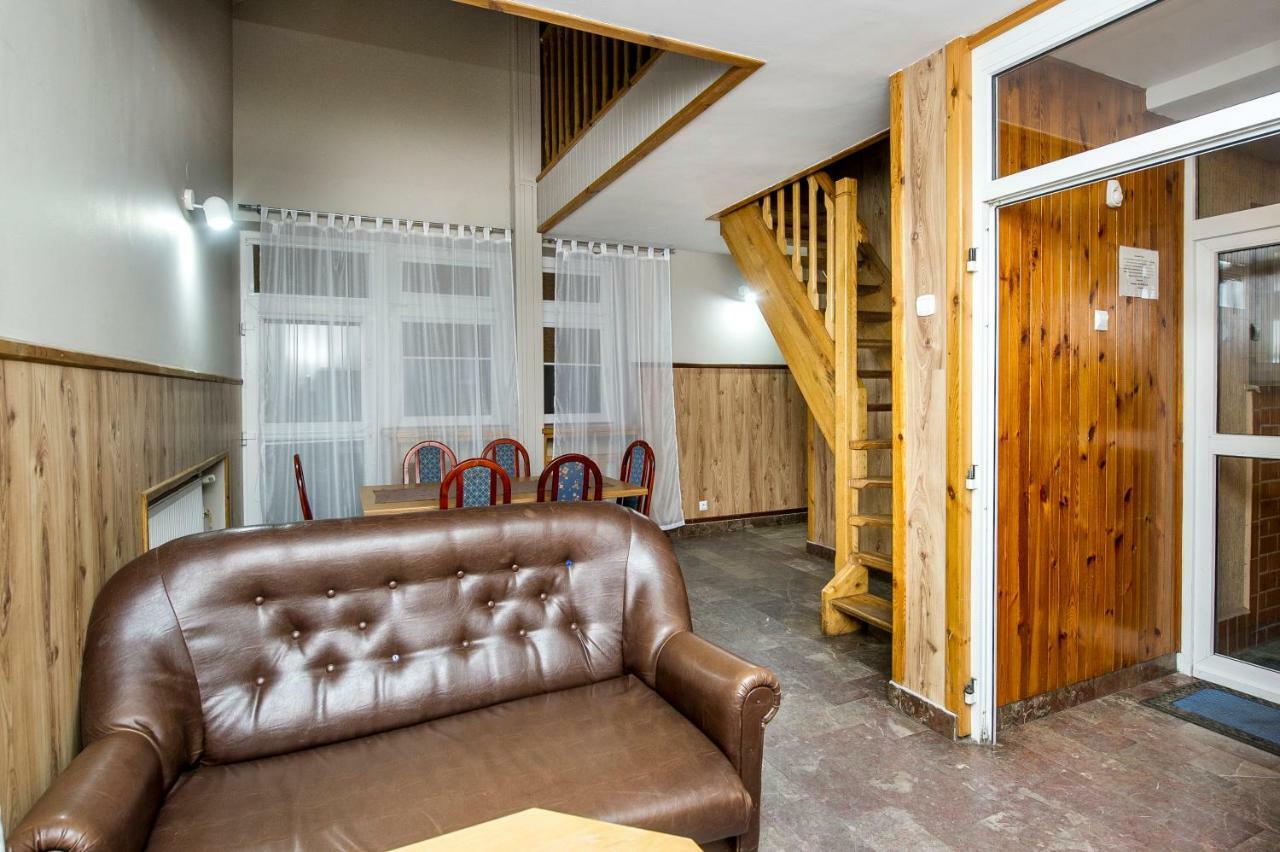 Wawrzkowizna Hotell Rząsawa Exteriör bild
