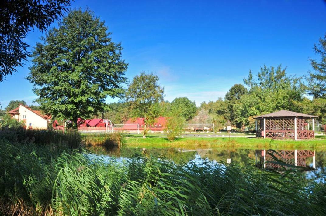 Wawrzkowizna Hotell Rząsawa Exteriör bild